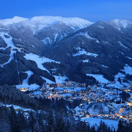 弗洛里安公寓 公寓 瓦格赖恩